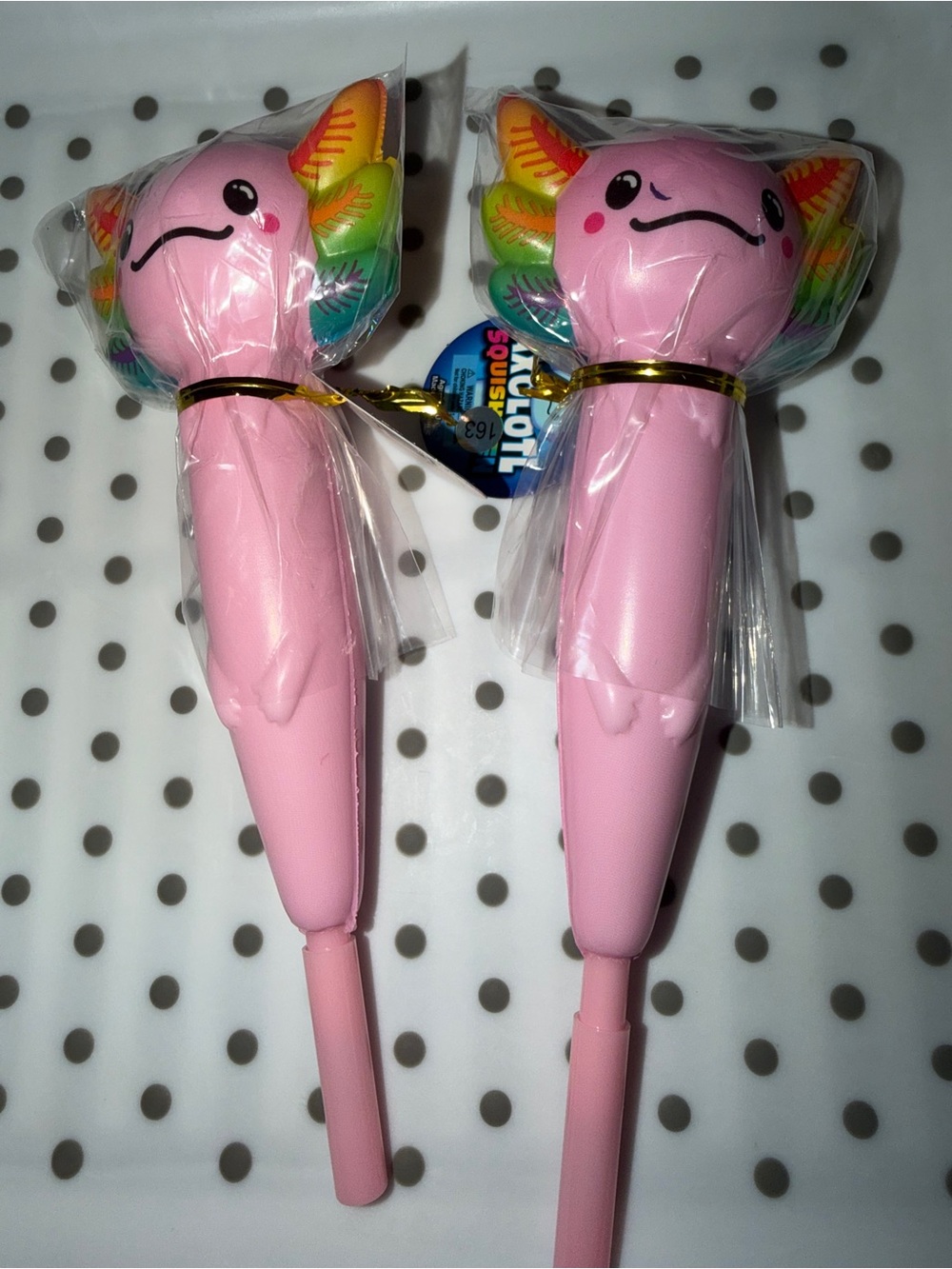 Axolotl Squishy Pen (2)
